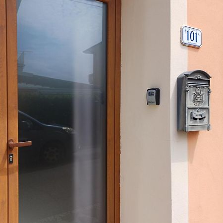 Taverna Rustica In Toscana フチェッキオ エクステリア 写真
